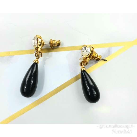Black onyx drop rhinestone accent earrings 1 1/2" - Picture 2 of 4